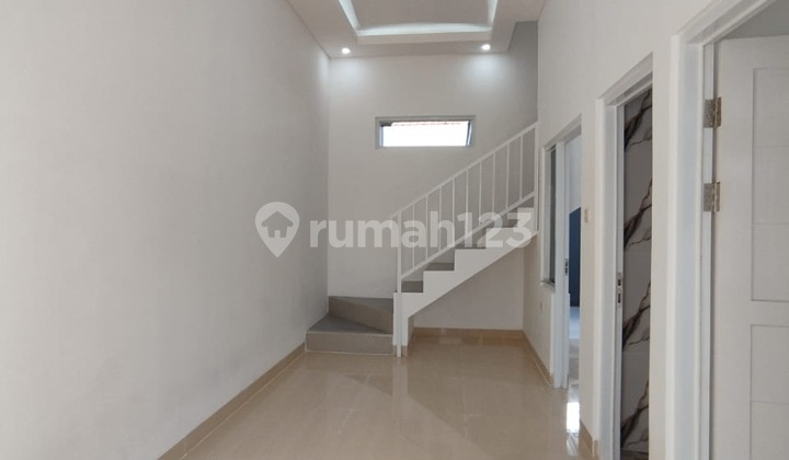 New 2-Story House Ready for Occupancy in Cisaranten Kulon, Arcamanik 2