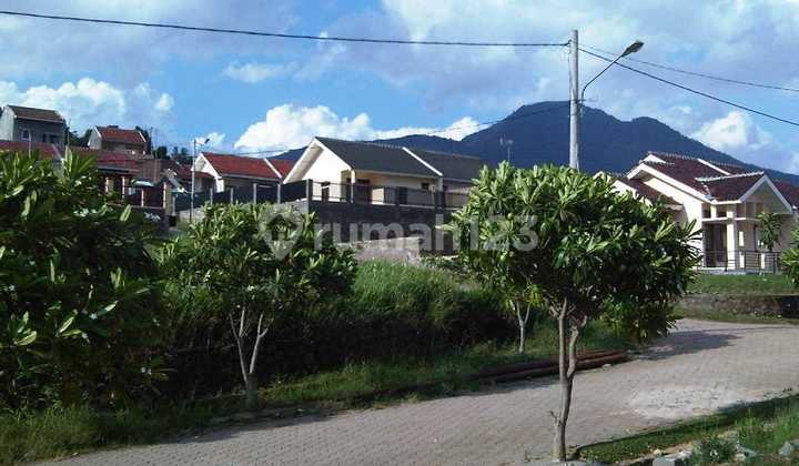 Tanah di ujung berung di villa pasirwangi hanya 2jtaan permeter Tanah di ujung berung di villa pasirwangi hanya 2jtaan permeter