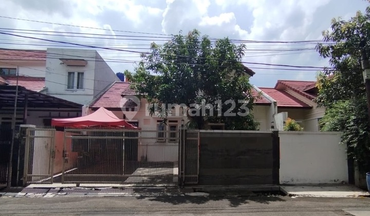 Rumah di grand pinus regency soetta 2lantai 1 milyaran