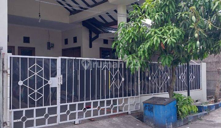 Rumah Nyaman Luas 1,5 Lantai di Komplek Cipamokolan Kota Bandung 1