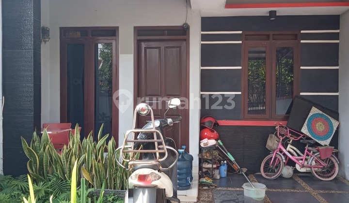 Cheap house in Cisaranten Kulon, Arcamanik. Cheap house in Cisaranten Kulon, Arcamanik.