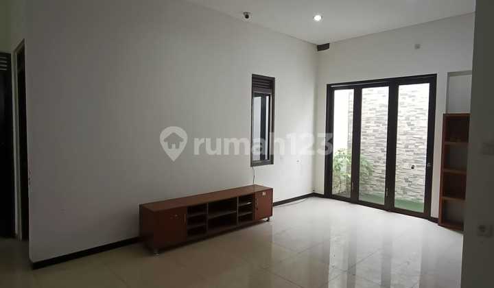 Rumah Murah 2Lantai di Grand Sharon Buah Batu 2