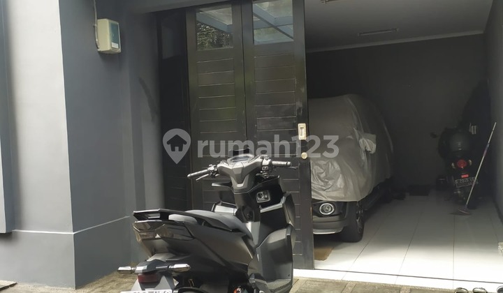 Luxury House in Gerlong Bandung 2