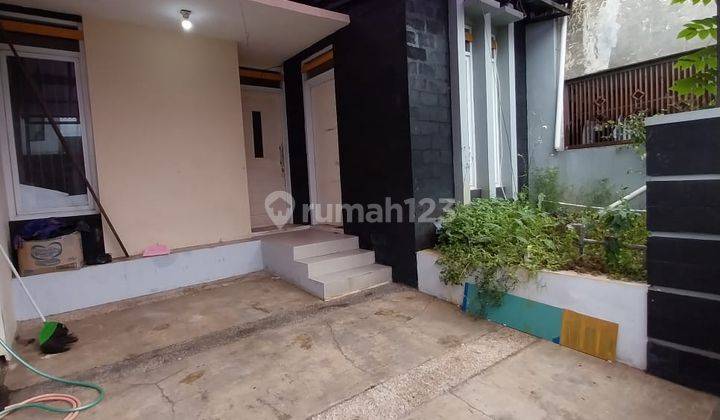 Rumah siap huni di pasir impun kota bandung 1