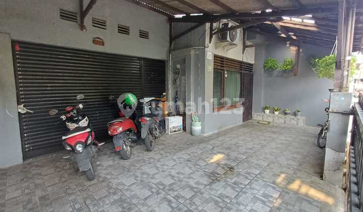 Rumah Hitung Tanah di Lokasi Favorit, Tomang, Jakarta Barat 2