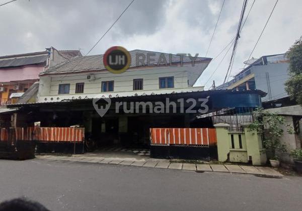 Rumah Kost dan Kontrakan Jalan Utama, Tomang, Jakarta Barat