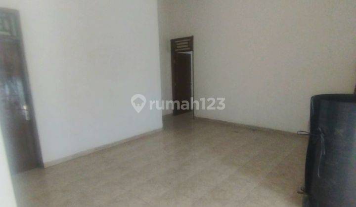 Rumah Nyaman Siap Huni, Lebar Jln 2 Mobil, Tomang, Jakarta Barat 2