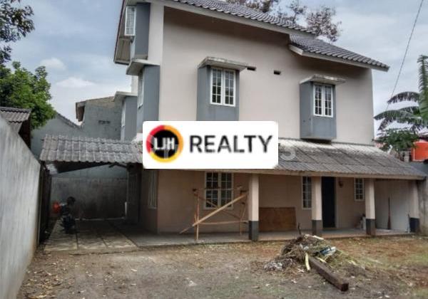 Rumah 2 lantai Siap Huni, Cipayung, Jakarta Timur Rumah 2 lantai Siap Huni, Cipayung, Jakarta Timur