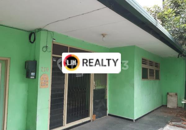 Rumah Hitung Tanah Lokasi Startegis di Tomang, Jakarta Barat