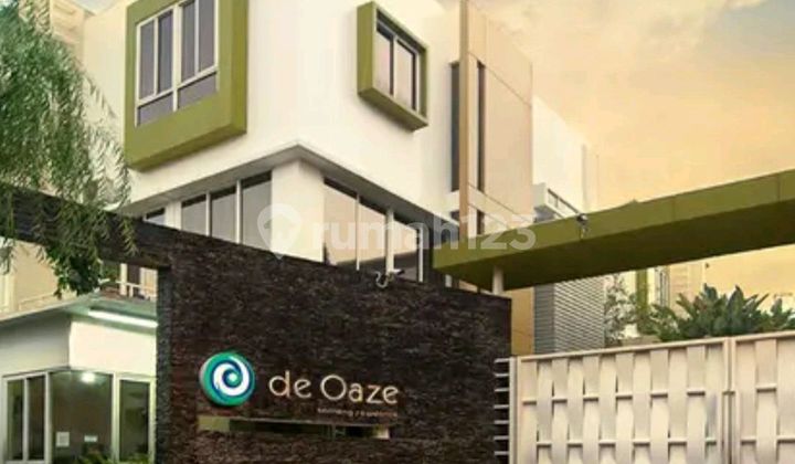 Rumah Bagus di Townhouse De Oaze, Tomang, Jakarta Barat. Rumah Bagus di Townhouse De Oaze, Tomang, Jakarta Barat.