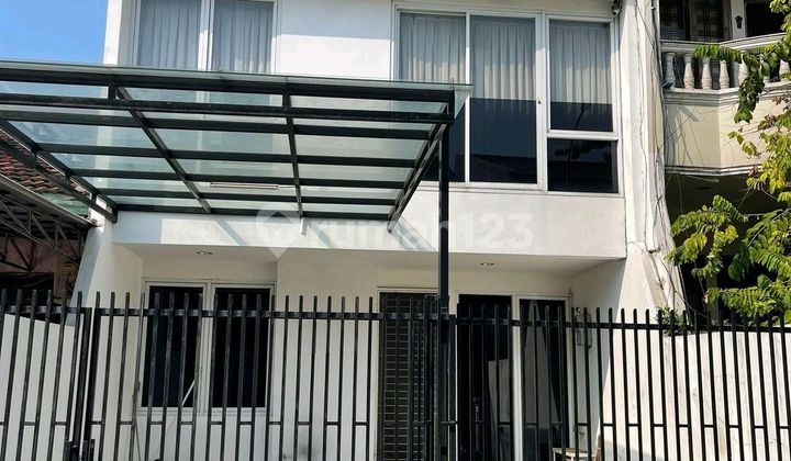 Dijual Cepat Rumah Taman Kebon Jeruk (intercon), Lt 108 (6×18), 2 Tingkat, Hadap Utara