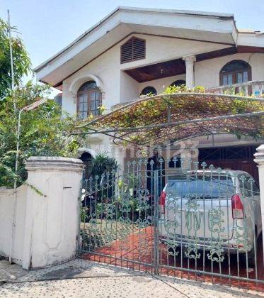 Rumah Kost Luas Furnished 2 Lantai Summagung, Jakarta Utara 1