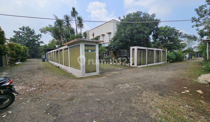 Rumah Mewah Dan Luas 3 Lantai di Komplek P K, Kodau, Bekasi 1