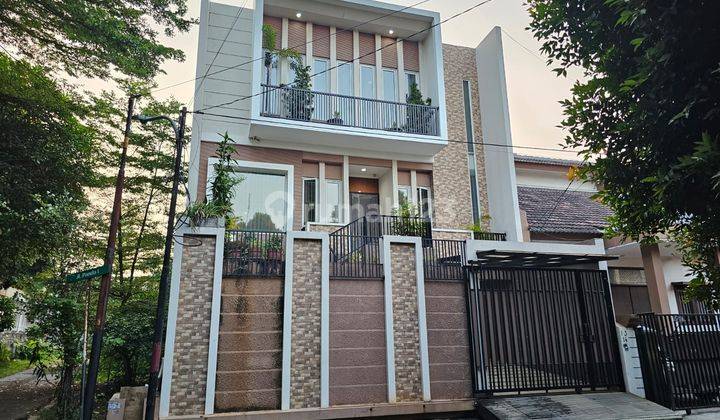 Rumah Mewah Cantik Full Furnish Gading Griya Lestari di Cilincing 1