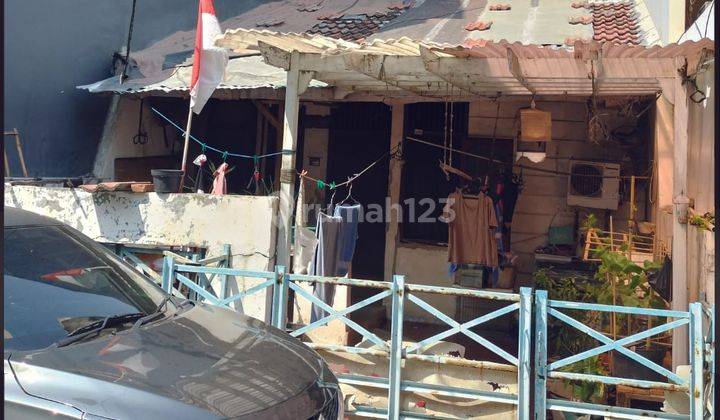 Rumah Tua Dan Strategis Kelapa Hibrida, Kelapa Gading 1