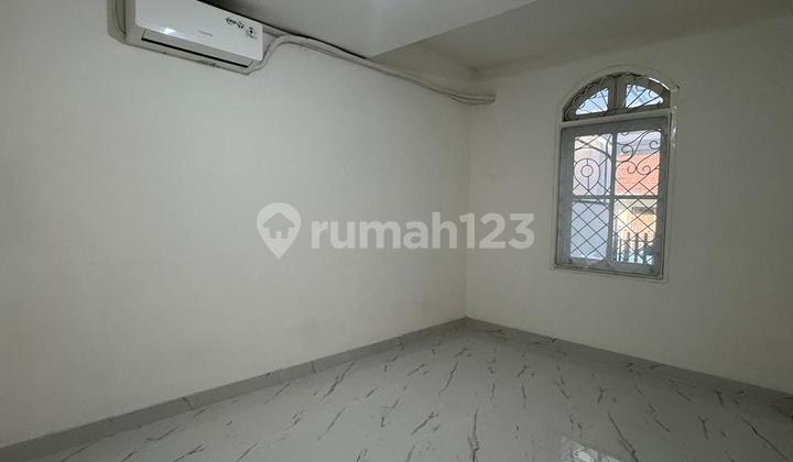 Ivory Beautiful 2-Storey House, Kelapa Gading