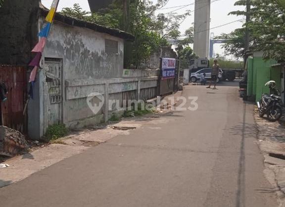 Rumah Strategis Dekat Jalan Raya Tanjung Priok Rumah Strategis Dekat Jalan Raya Tanjung Priok