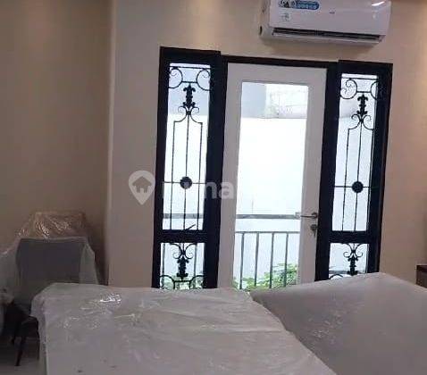 Paling Dicari Rumah 2 Lantai Mewah Full Furnished Pik, Jakarta Utara 1