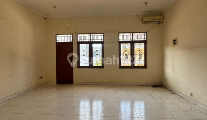 Coconut Puan 2-Story House, Kelapa Gading