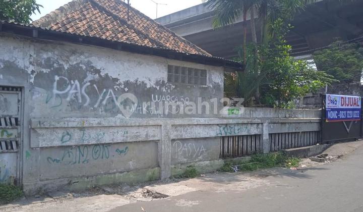 Strategic House Near Tanjung Priok Highway 2