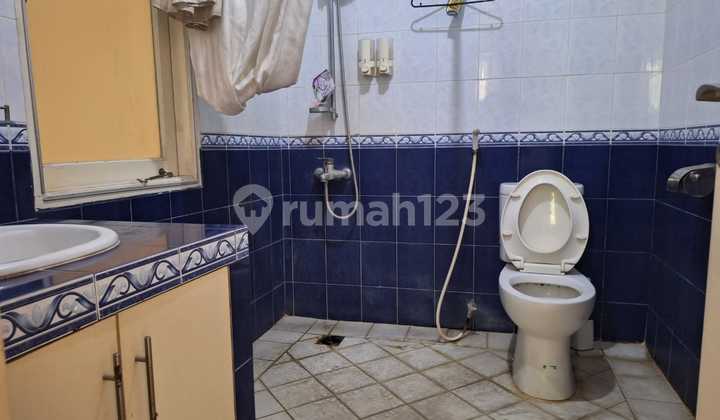 Rumah Bagus Dalam Komplek di Cinere, Depok 2