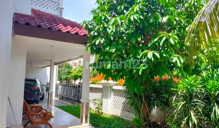 Nice 2-Story House in Cinere, Depok, Strategic Location 2