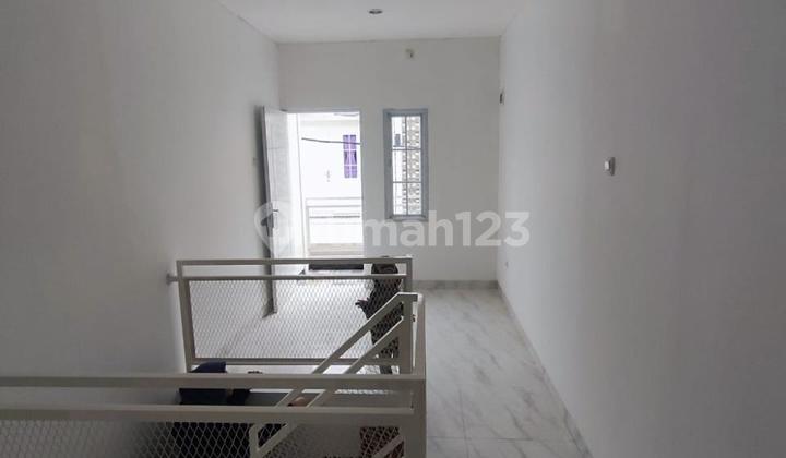 Rumah 2 Lantai di Condet, Jakarta Timur 2