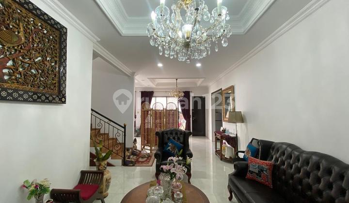 Rumah Bagus 2 Lantai Siap Huni Cinere, Depok, Lokasi Strategis