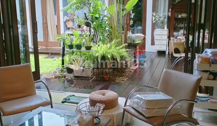 Rumah bagus siap huni, 2 lantai, dalam cluster yg sejuk dan asri Rumah bagus siap huni, 2 lantai, dalam cluster yg sejuk dan asri