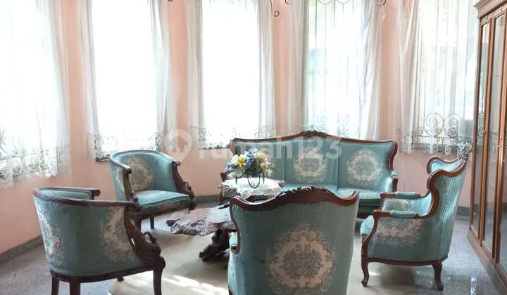 For Rent BSD House - 7 Bedrooms, Fully Furnished, Strategic Location