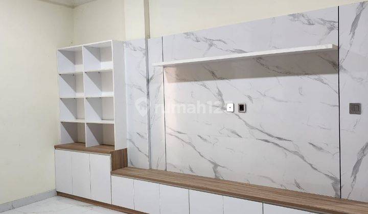 Disewakan Rumah Kantor Bagus  2