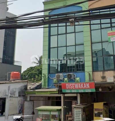 Disewakan Ruko Veteran Bintaro dengan Lokasi Strategis Disewakan Ruko Veteran Bintaro dengan Lokasi Strategis