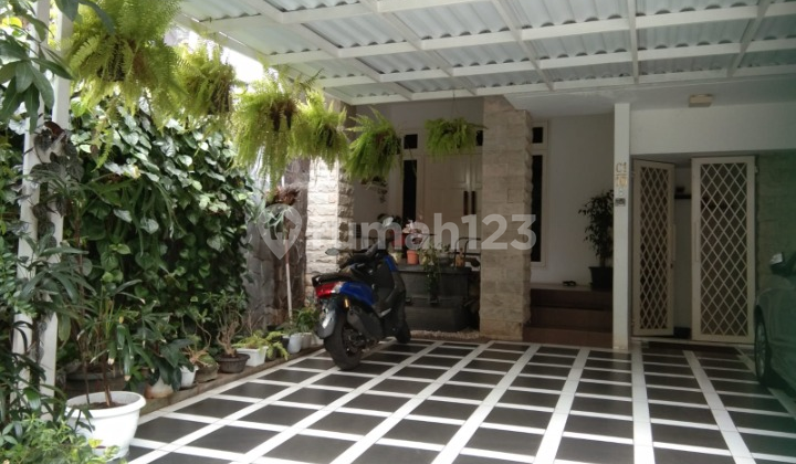Nice House in a Complex in Lebak Bulus, Strategic Location