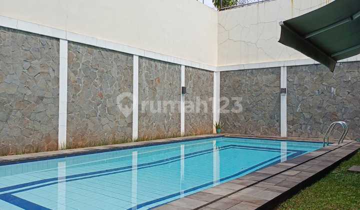 Rumah 2 Lantai, di Cinere, Depok, Lingkungan Aman