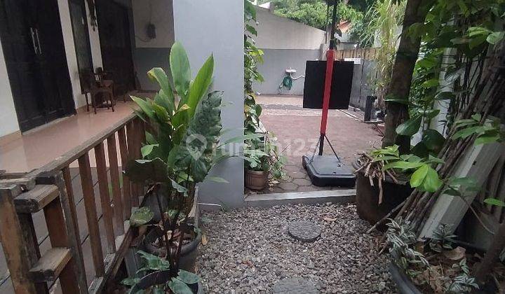 Rumah 2 Lantai Bagus di Kebagusan, Jakarta Selatan 1