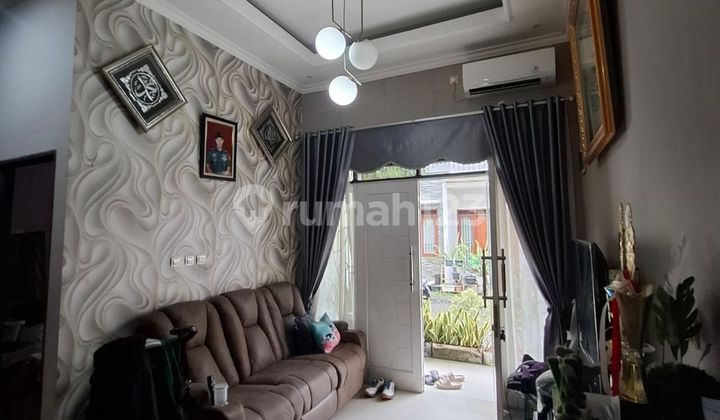 Nice 2-Story House in Jagakarsa, South Jakarta, Strategic Location