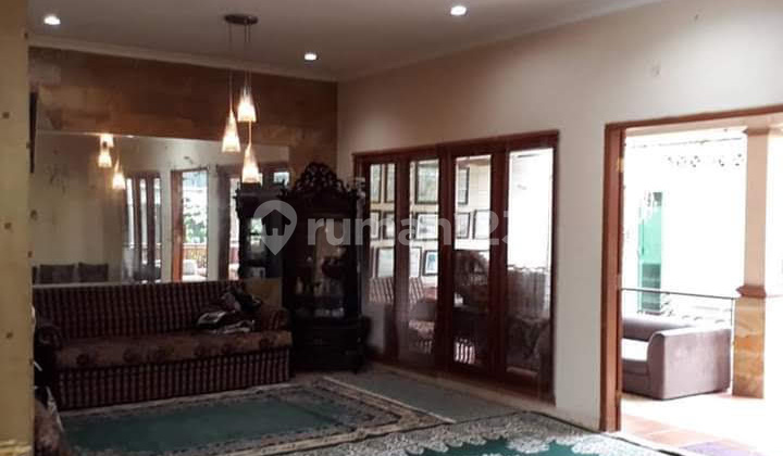 Luxurious House in Jagakarsa 15 Minutes to Cilandak 2