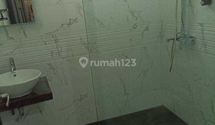 Rumah Dalam Komplek di Cinere, Lingkungan Aman 2