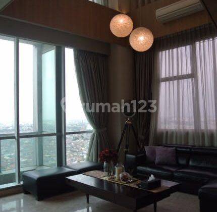 Apartement 3 BR Bagus, Penthouse Furnished 2