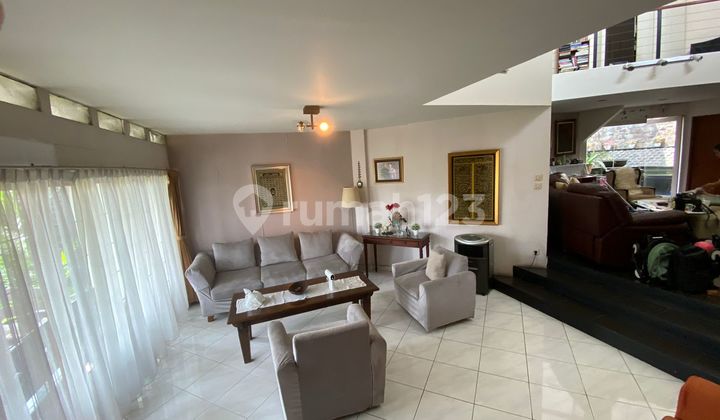 Rumah Bagus 2 Lantai Cinere, Depok, Lingkungan Aman 1