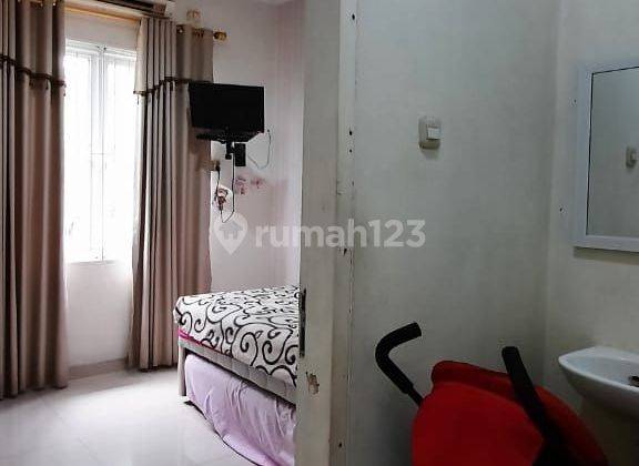 Dijual Cepat Rumah 2  Lantai Sial Huni di Cirendeu  1