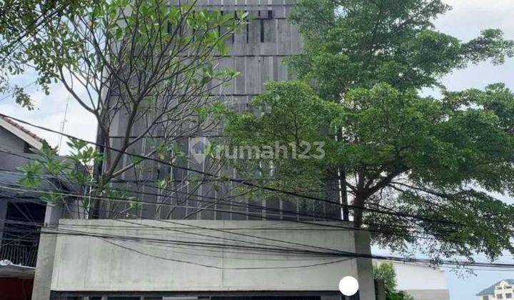 Dijual Rumah 3 Lantai di Cipete Utara Dekat Kemang 1