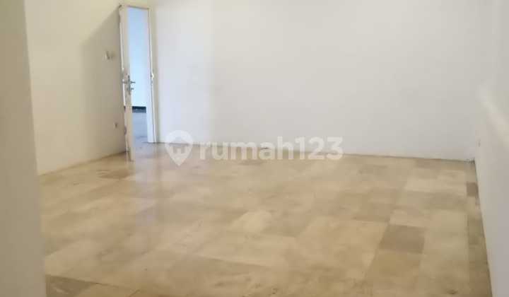 Dijual Cepat Rumah Lama di Villa Cinere Mas Dekat MRT Lebak Bulus