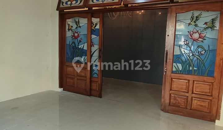 Dijual Cepat Rumah 2 Lantai Di Semolowaru Surabaya Jawa Timur 2