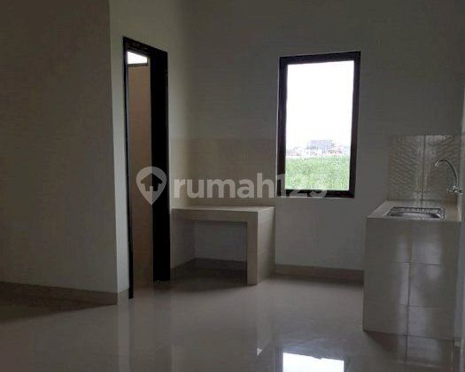 RUKO Savoy 2-story ready to occupy, suitable for business. Quick Lease. Flood-Free. Spacious Parking. Cakung, Jakarta Garden City. 2