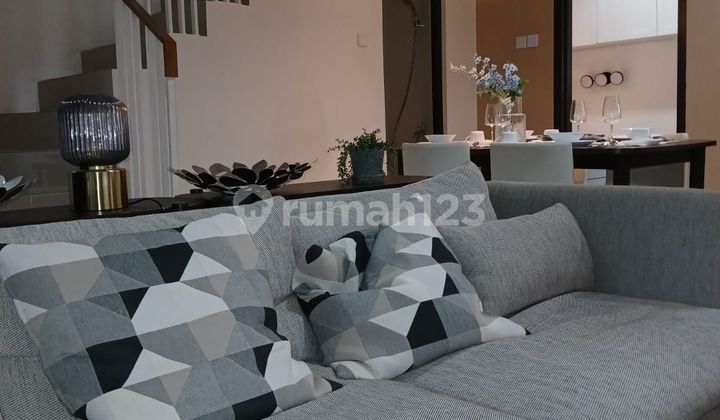 Rumah 2 Lantai 5x15 Ada 3 Kamar Essence Alamanda Zebrina Jgc Jakarta Garden City Cakung Tanpa Dp Siap Huni Free Ppn Rumah 2 Lantai 5x15 Ada 3 Kamar Essence Alamanda Zebrina Jgc Jakarta Garden City Cakung Tanpa Dp Siap Huni Free Ppn