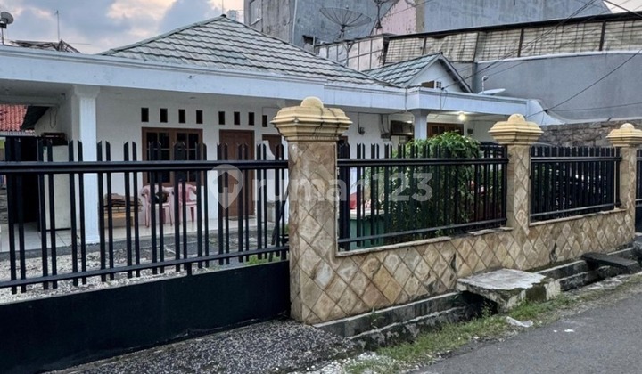 Hunian Nyaman dan Elegan di Lokasi Strategis, Desain Modern, Lingkungan Asri, Akses Mudah ke Pusat Kota