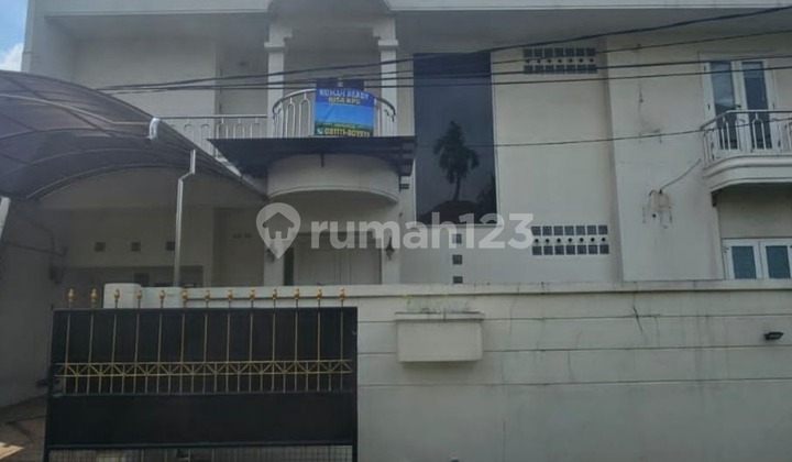 Hunian Impian Keluarga Muda, Rumah Minimalis 4 Kamar Tidur Harga Promo Terbatas di Lokasi Favorit!