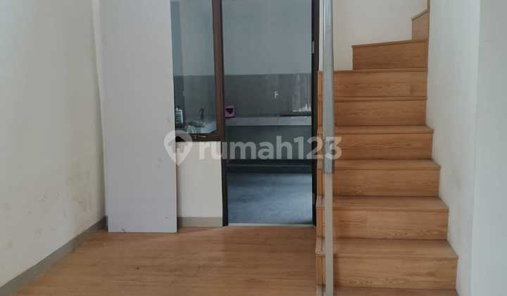 Cheap This Shinano JGC New Renovated Ready-to-Live Cluster House