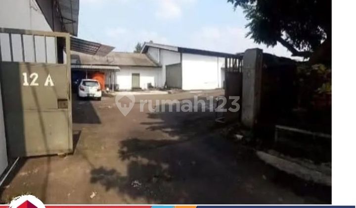 Selling an Active Factory with Strategic Location in Cibinong Regency, West Java